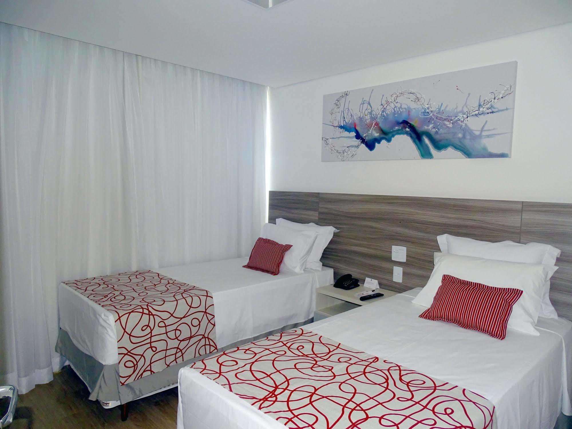 It Itabira Hotel Eksteriør bilde